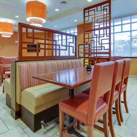 Drury Inn & Suites ווסט דה מוין מראה חיצוני תמונה