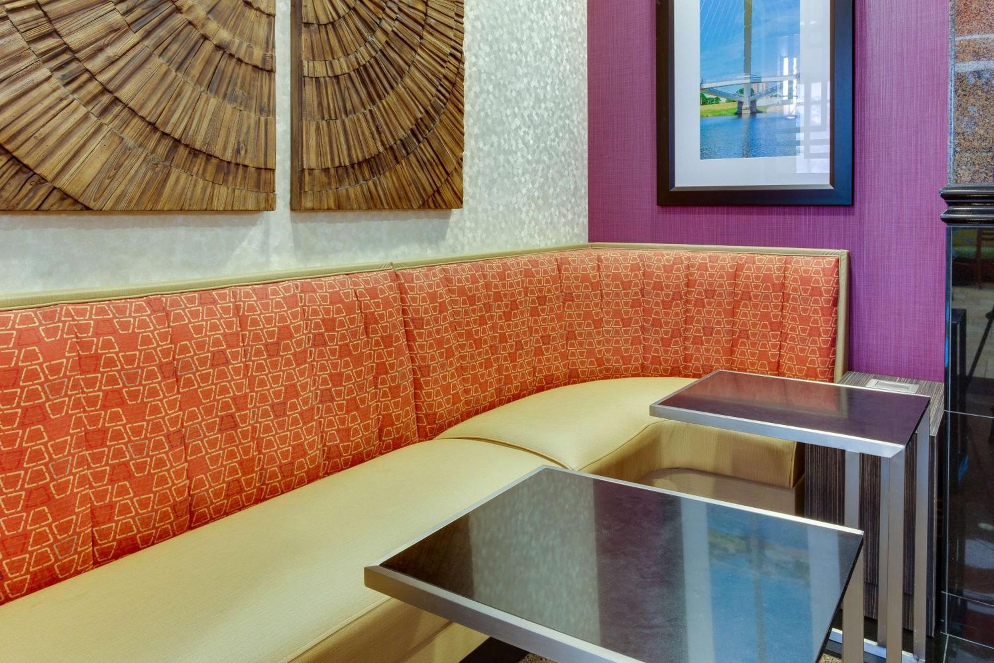 Drury Inn & Suites ווסט דה מוין מראה חיצוני תמונה