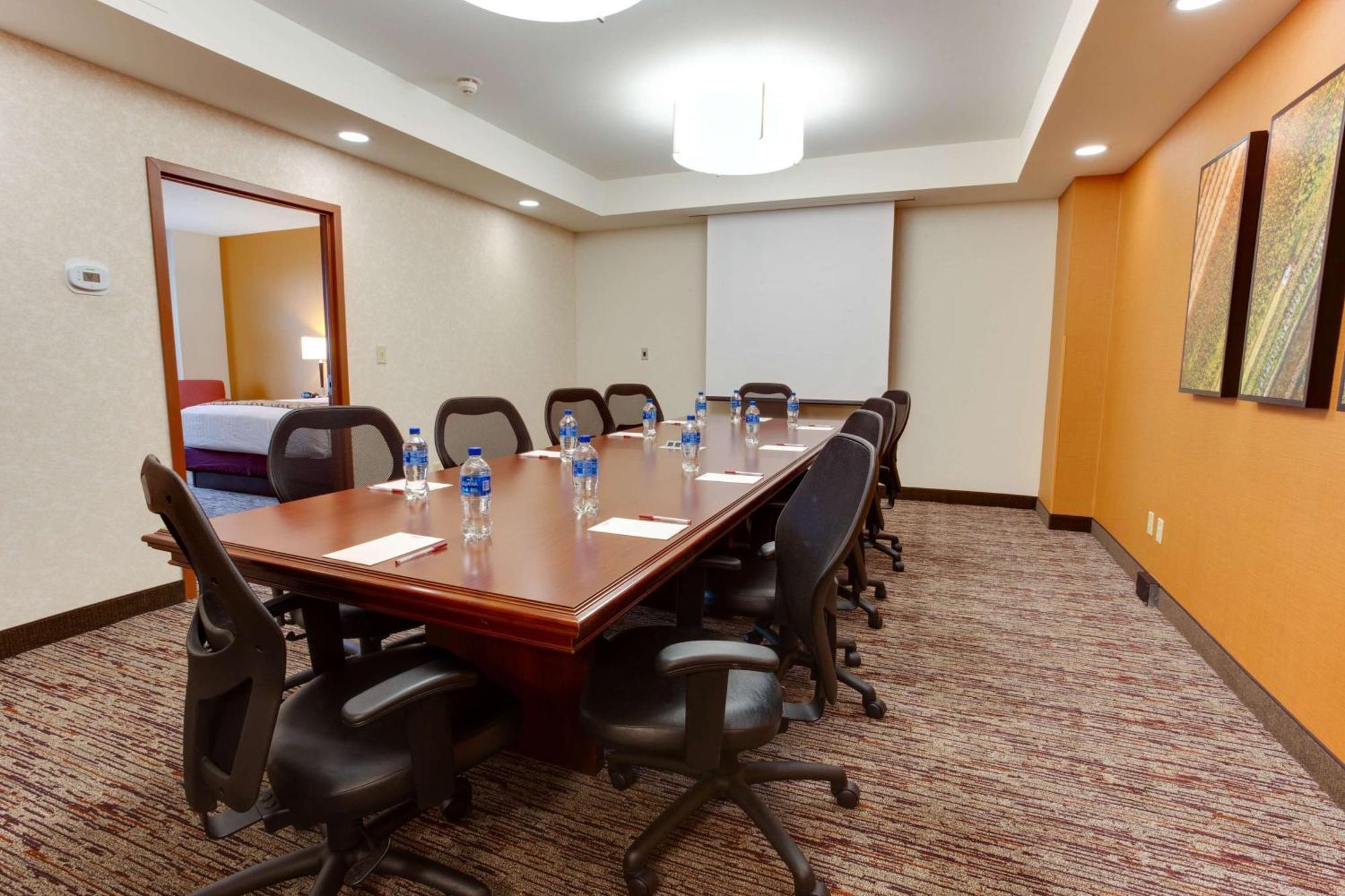 Drury Inn & Suites ווסט דה מוין מראה חיצוני תמונה