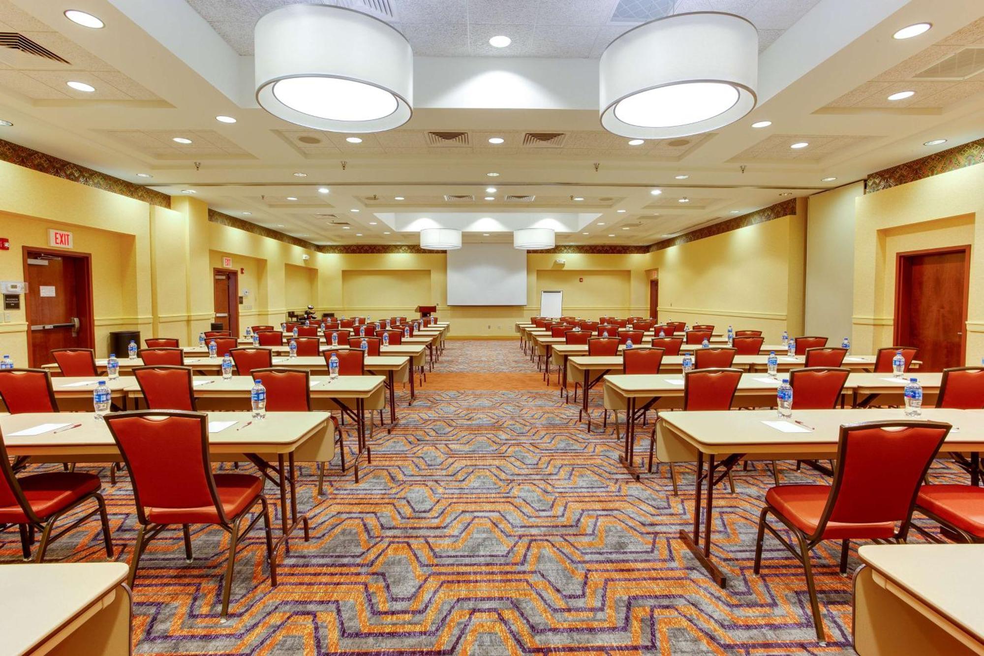 Drury Inn & Suites ווסט דה מוין מראה חיצוני תמונה