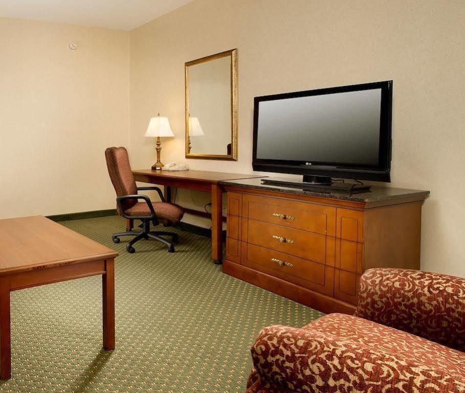 Drury Inn & Suites ווסט דה מוין מראה חיצוני תמונה